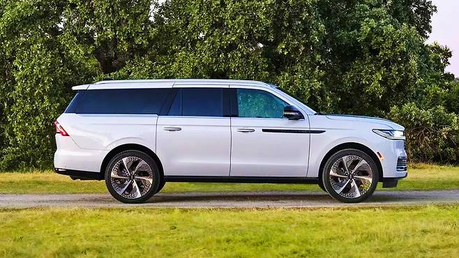 링컨 신형 네비게이터