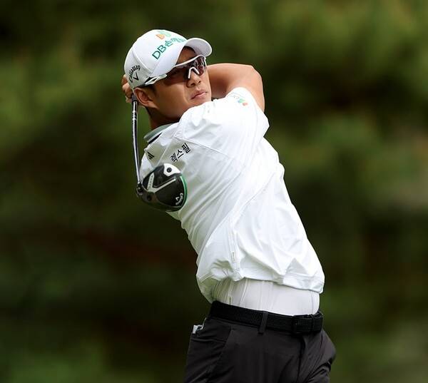 2025년 한국프로골프(KPGA) 투어 백송홀딩스-아시아드CC 부산오픈에 출전하는 문도엽 프로. 사진제공=KPGA