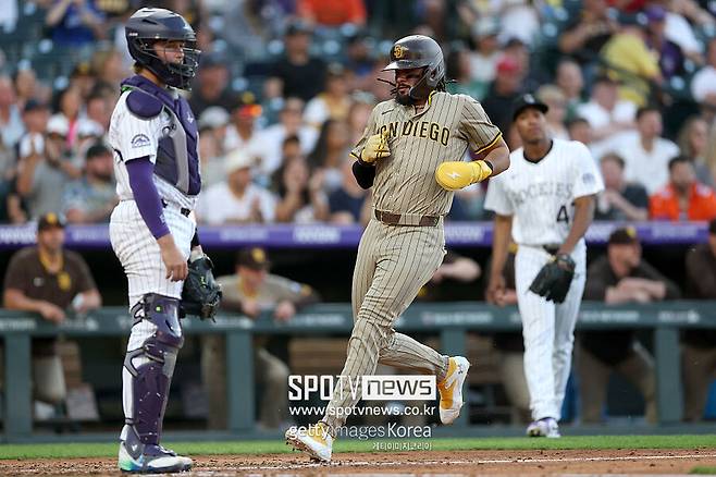 ▲ 샌디에이고 파드리스는 지난 11일 쿠어스필드 원정경기에서 콜로라도 로키스를 21-0으로 대파했다. 그리고 다음 날부터 6월 3일까지 20경기 OPS 0.602로 30개 구단 최하위에 그치고 있다.