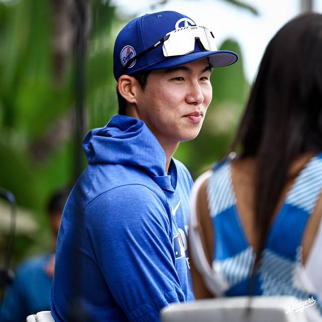 팬 미팅을 하고 있는 김혜성. /사진=LA 다저스 공식 SNS