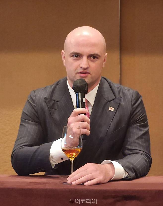 타라쉬 파파스쿠아 주한 조지아대사