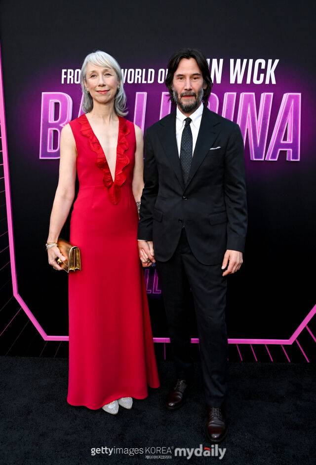 알렉산드라 그랜트, 키아누 리브스