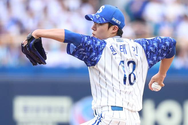 삼성 선발투수 원태인이 6일 대구에서 열린 NC와의 KBO리그 경기에서 역투하고 있다. /삼성 라이온즈