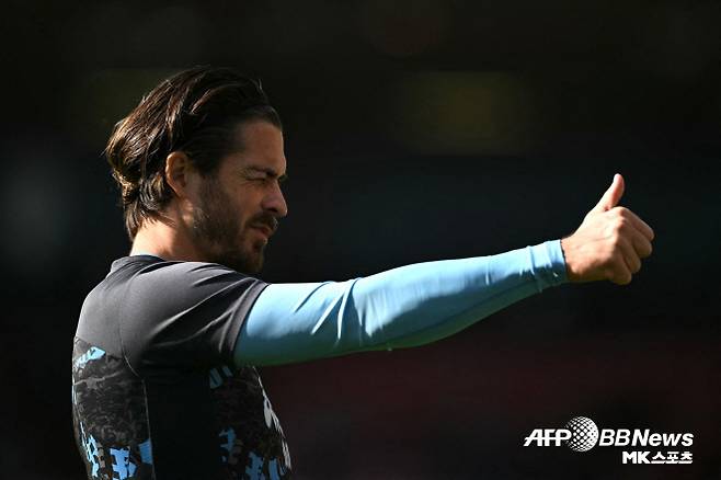 ‘더 선’은 “그릴리쉬는 이미 새로운 팀들과 대화를 나누고 있다”며 “그릴리쉬와 대화 중인 팀은 친정팀 빌라를 비롯해 뉴캐슬 유나이티드, 에버턴, 웨스트햄 유나이티드”라고 전했다. 이어 “올 시즌 이탈리아 세리에 A에서 우승을 차지한 SSC 나폴리도 그릴리쉬 영입을 추진 중”이라고 했다. 사진=AFPBBNews=News1