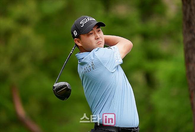 이태훈이 27일 경기 파주시 서원밸리 컨트리클럽에서 열린 KPGA 투어 우리금융 챔피언십에서 연장 끝에 통산 4승을 차지했다. (사진=이데일리 골프in 김상민 기자)