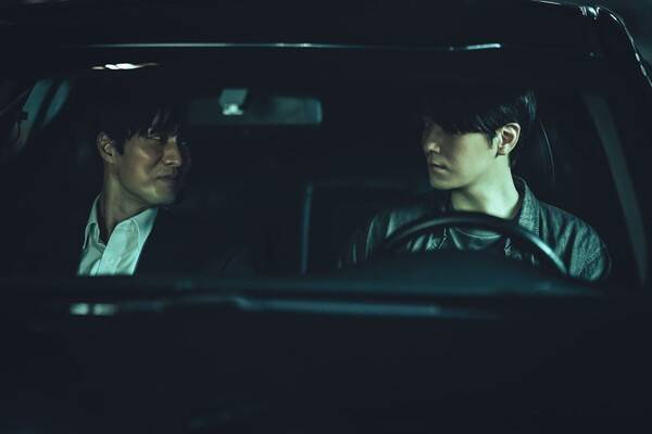 '광장' 스틸 컷 / 사진=넷플릭스