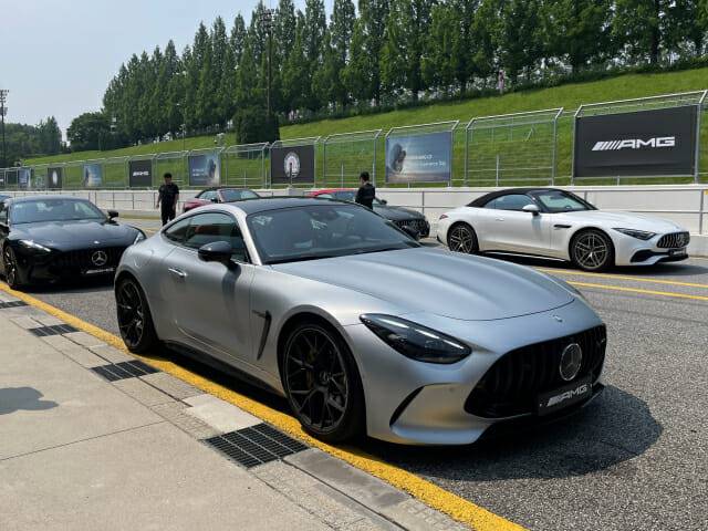 메르세데스-벤츠 AMG-GT 55 4매틱