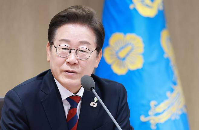 이재명 대통령이 지난 5일 서울 용산 대통령실 청사에서 열린 국무회의에서 발언하고 있다. 연합뉴스