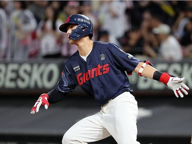 롯데 윤동희. 연합뉴스