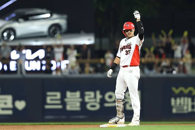 ▲ 절실하게 기회를 향해 달려들고 있는 김석환 ⓒKIA타이거즈