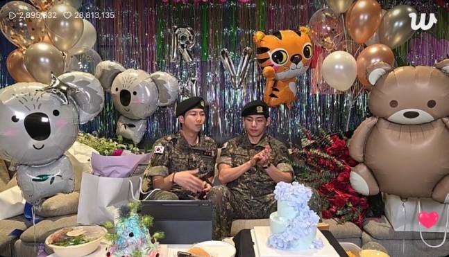 BTS RM·뷔, 전역 직후 라이브 방송서 “플랜 있어... 기다려 달라”