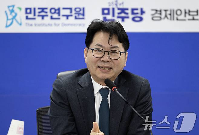 이한주 국정기획위원장