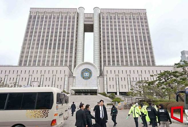 서울중앙지법 전경