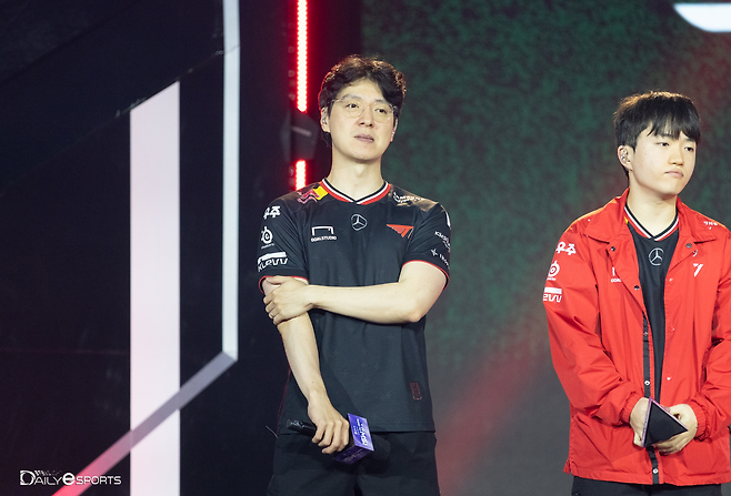 T1 '꼬마' 김정균 감독