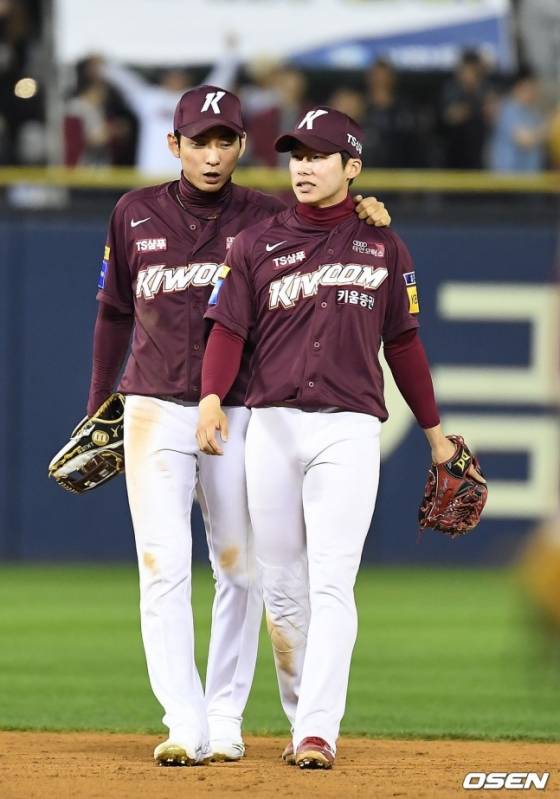 키움 히어로즈 시절 이정후(왼쪽)와 김혜성.
