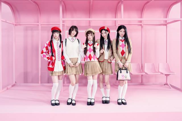 걸그룹 힛지스가 18일 서울 잠실구장에서 열리는 2025 KBO리그 정규시즌 NC-LG전 시구, 시타자로 나선다. 사진 | LG 트윈스