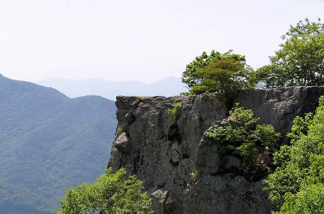 경주 오봉산 마당바위 (출처=경주문화관광 홈페이지)