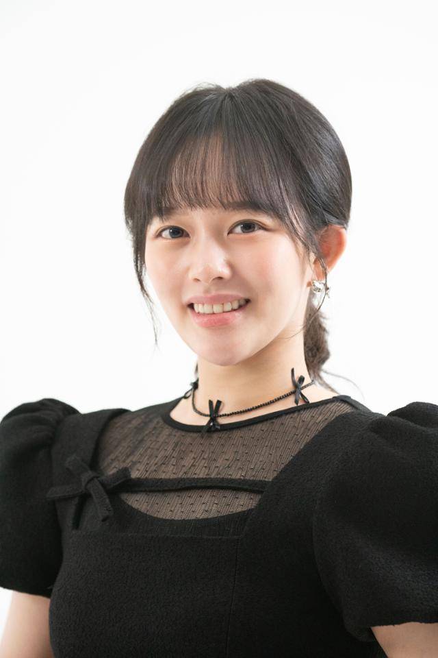 정지소가 과거를 회상했다. 바이포엠스튜디오 제공