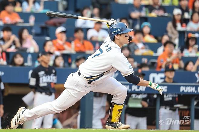 NC 김주원은 13일 창원 NC전부터 팀의 리드오프로 나서고 있다. 출루와 주루 능력을 앞세워 공격의 첨병을 맡아야 한다. 사진제공|NC 다이노스