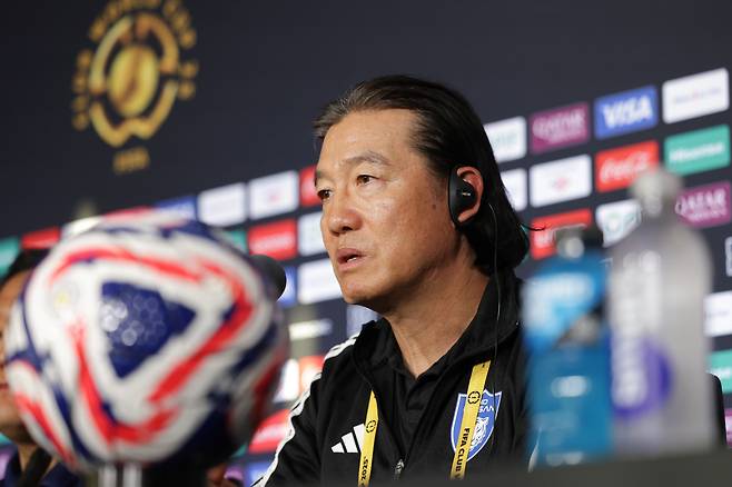 올랜도 Inter&co 스타디움(올랜도, 미국)/ 2025 피파 클럽월드컵/ 울산 HDFC vs 마멜로디 선다운스FC/ MD-1/ 공식 인터뷰/ 울산 김판곤 감독/ 사진 김정수