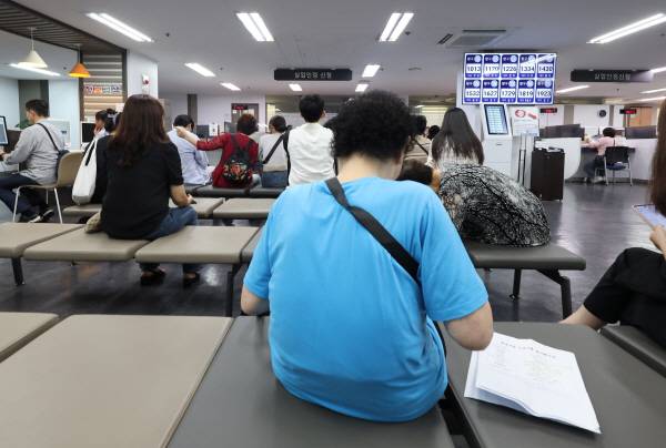 16일 서울 시내 한 고용복지플러스센터 모습. 연합뉴스