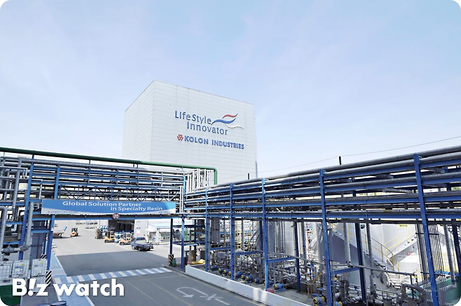 코오롱베니트의 '인지형 제조' 공정이 적용된 코오롱인더스트리 김천2공장 전경 /사진=코오롱베니트