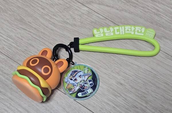 - 원래의 목적이었던 방부 피규어 키링