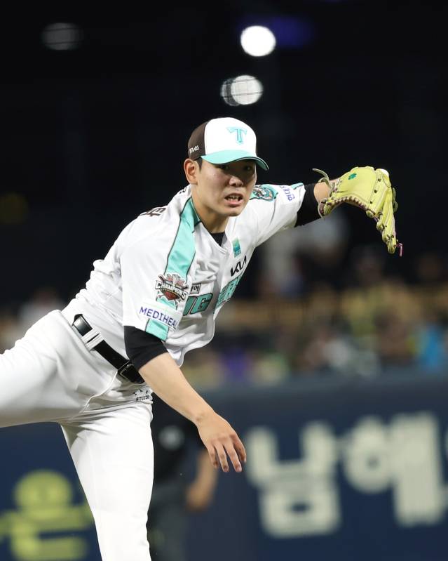 신인 드래프트 10라운드로 입단해 '기적의 스토리'를 써 내려가고 있는 성영탁. KIA 제공