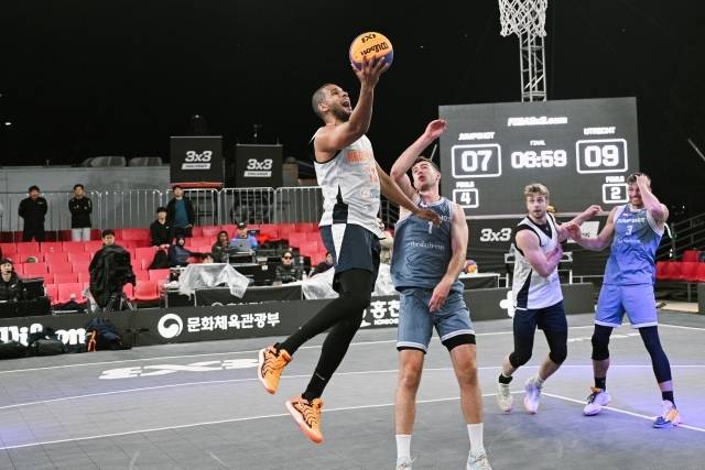 서울 한복판에서 국내외 최고 수준의 팀들이 겨루는 ‘진짜 3x3’를 확인할 수 있는 KXO 3x3 서울-신촌 라이트 퀘스트가 개최된다. 사진=KXO 제공