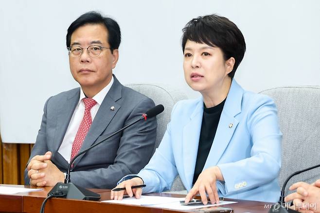 (서울=뉴스1) 안은나 기자 = 김은혜 국민의힘 원내정책수석부대표가 20일 오전 서울 여의도 국회에서 열린 원내대책회의에 참석해 발언하고 있다. 2025.6.20/뉴스1 Copyright (C) 뉴스1. All rights reserved. 무단 전재 및 재배포, AI학습 이용 금지. /사진=(서울=뉴스1) 안은나 기자