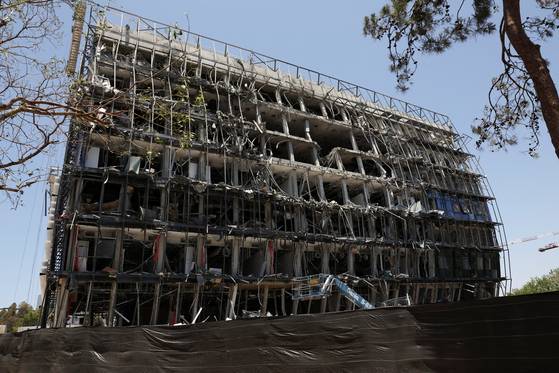 이란 미사일 공격을 받은 이스라엘 바이츠만 과학연구소. 로이터=연합뉴스