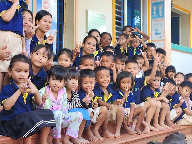 기아대책 안롱벵센터 호프유치원 아이들
