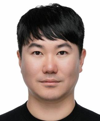 ▲신대욱 교수ⓒ국립군산대학교