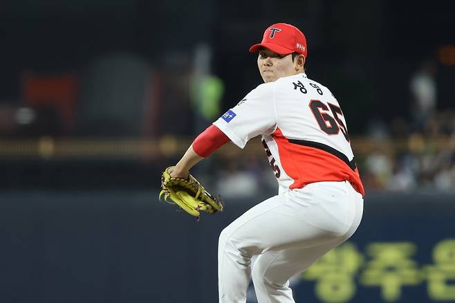 KIA 성영탁은 21일까지 1군 13경기 17.2이닝 무실점 투구를 이어가며 불펜진에 활력을 불어넣고 있다. 사진제공|KIA 타이거즈