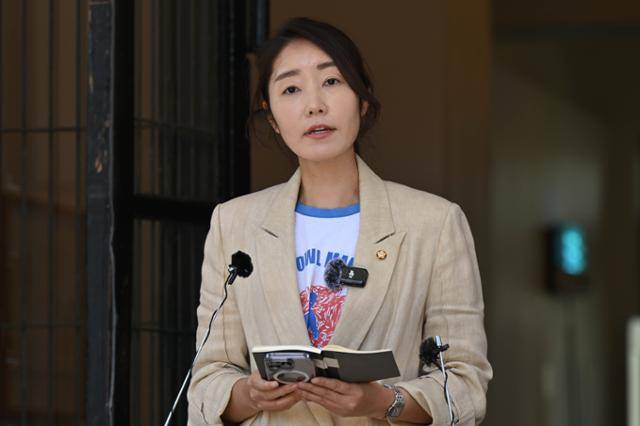 이재명 정부 여성가족부 장관 후보로 지명된 강선우 더불어민주당 의원. 박시몬 기자