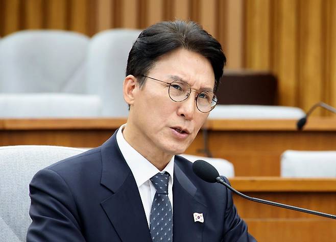 김민석 국무총리 후보자가 24일 서울 여의도 국회에서 열린 인사청문회에서 질문에 답하고 있다. 2025.06.24. 서울=뉴시스