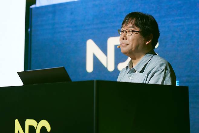 박용현 넥슨코리아 개발 부사장 겸 넥슨게임즈 대표는 24일 경기 성남 분당구 판교 경기창조경제혁신센터에서 열린 넥슨 개발자 컨퍼런스(NDC) 2025 기조강연에서 ‘우리가 빅 게임을 만드는 이유’라는 주제를 발표했다. 넥슨 제공