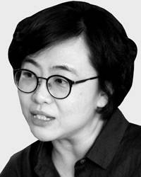 손희정 문화평론가