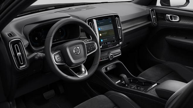 볼보의 콤팩트 SUV 'XC40'이 국내 시장에서 남다른 존재감을 드러냈다. /사진=볼보코리아
