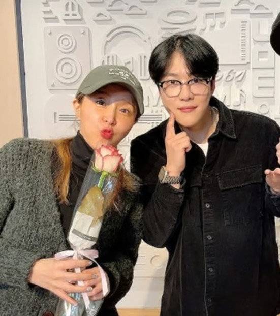 신지와 문원 ( MBC 라디오 싱글벙글쇼 제공)