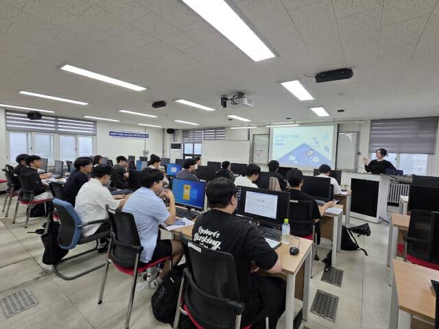 씽크포비엘이 'AI 신뢰성' 검증 기술 다루는 민간 공인 자격 과정을 개설했다. (사진=씽크포비엘)