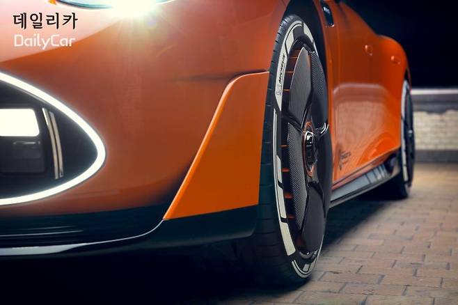 메르세데스-AMG, 콘셉트 AMG GT XX (단조 알루미늄 휠)