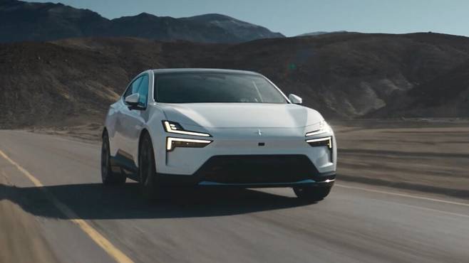 사진 : 2026년형 폴스타 4