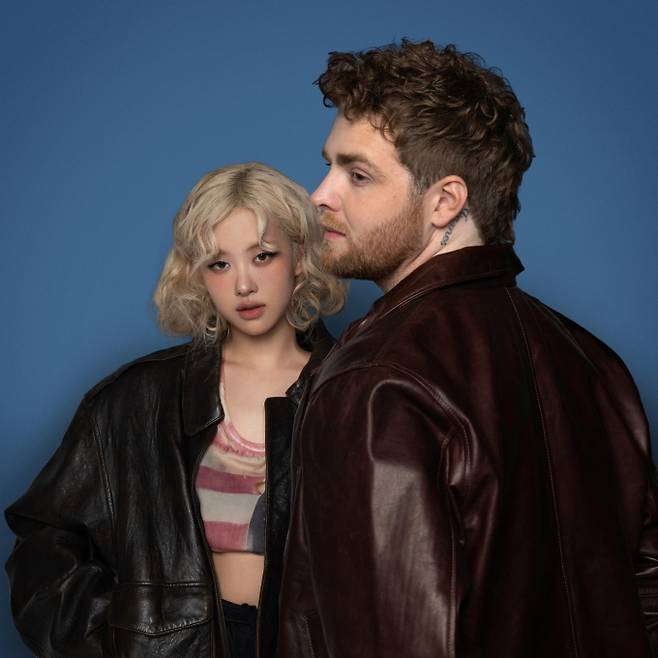 로제, 글로벌 싱송라 알렉스 워렌 ‘On My Mind’ 피처링 참여 (제공: 더블랙레이블)