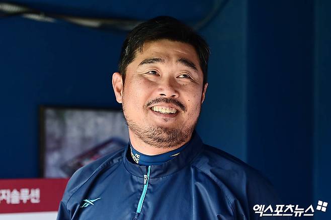 이호준 NC 다이노스 감독이 2025 시즌 개막에 앞서 주전포수 김형준과 20홈런 달성 여부를 놓고 내기를 제안하고 동기부여를 줬다. 사진 엑스포츠뉴스 DB