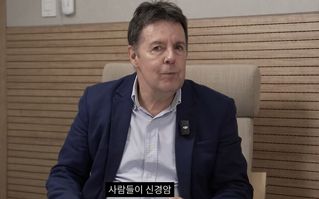 로버트 할리. 사진|‘현진영’ 유튜브 영상 캡처