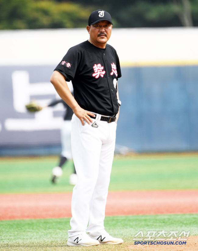 장충고 송민수 감독. 스포츠조선DB