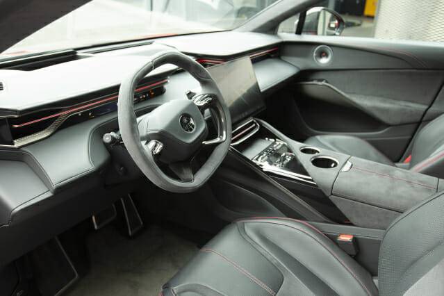 로터스 엘레트라 1열