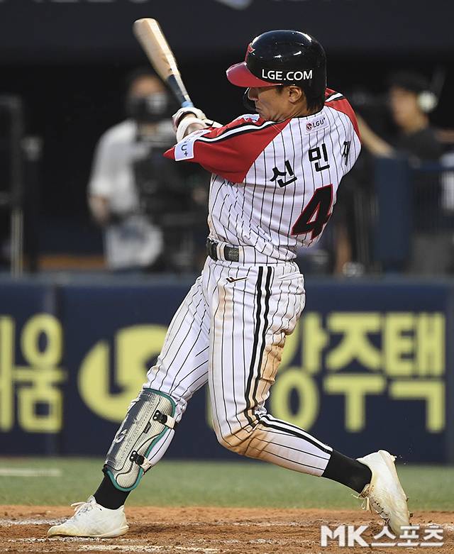 신민재는 29일 잠실 KIA전에서 적시타를 쳤다. 사진=천정환 기자