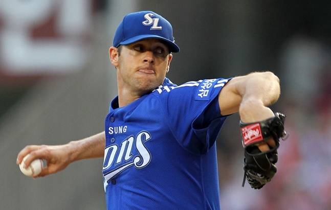 2014시즌 삼성 소속으로 공을 던졌던 밴덴헐크의 모습. /사진=삼성 라이온즈